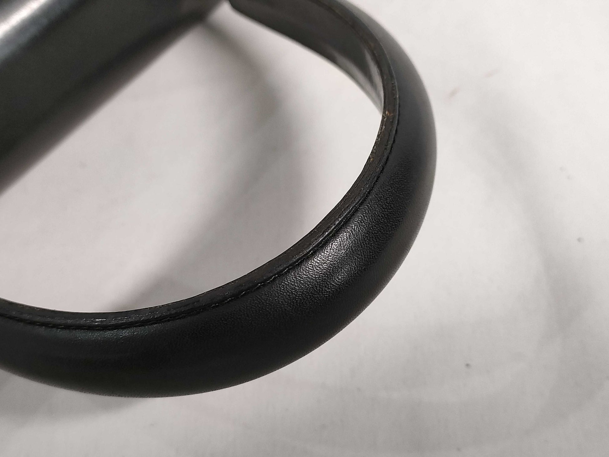 Salvatore Ferragamo Gancini Ferragamo 0536 Handbag Gancini Leather Black Handbag