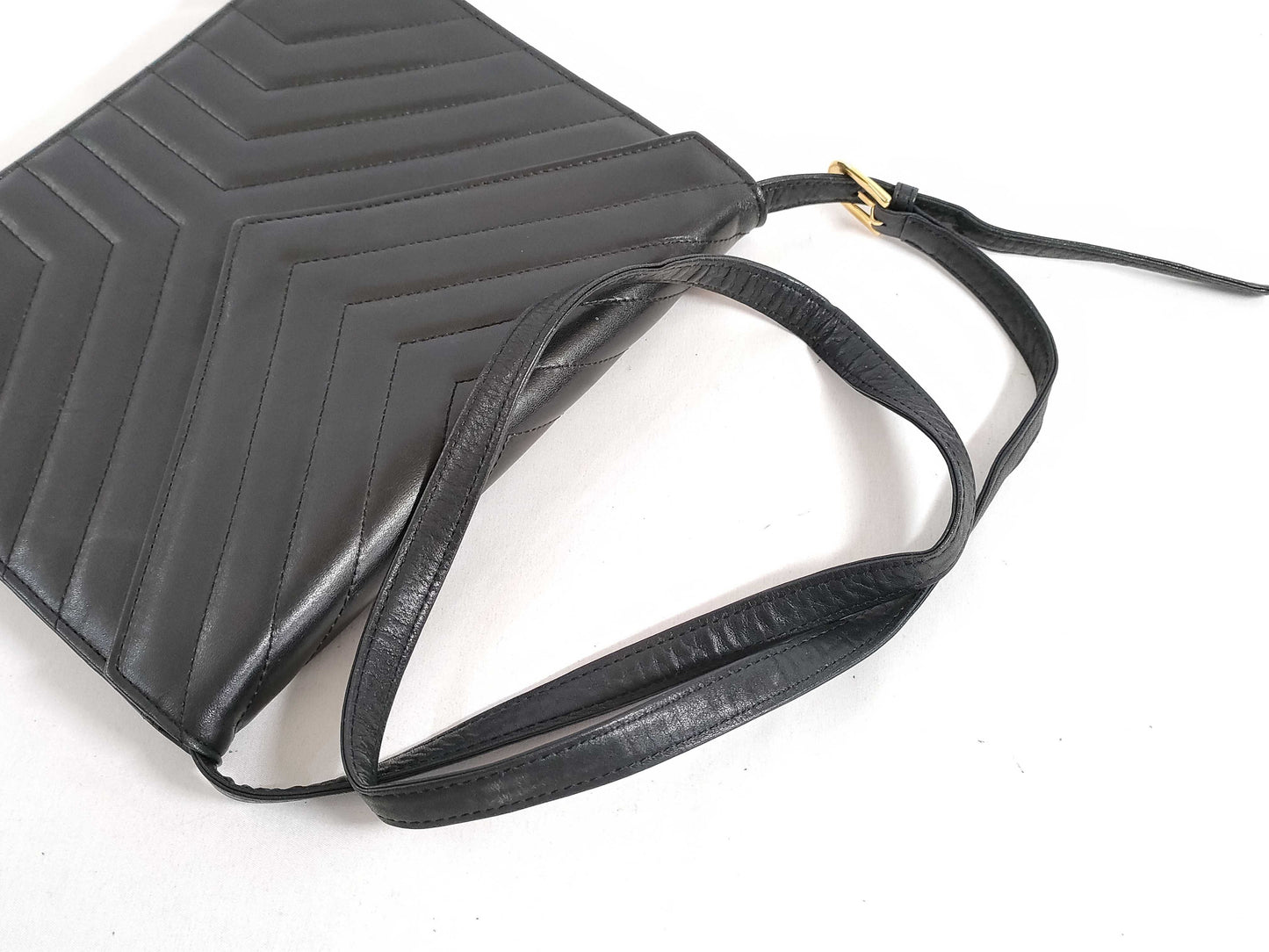 Yves Saint Laurent V-Stitch Shoulder Bag in Black Leather