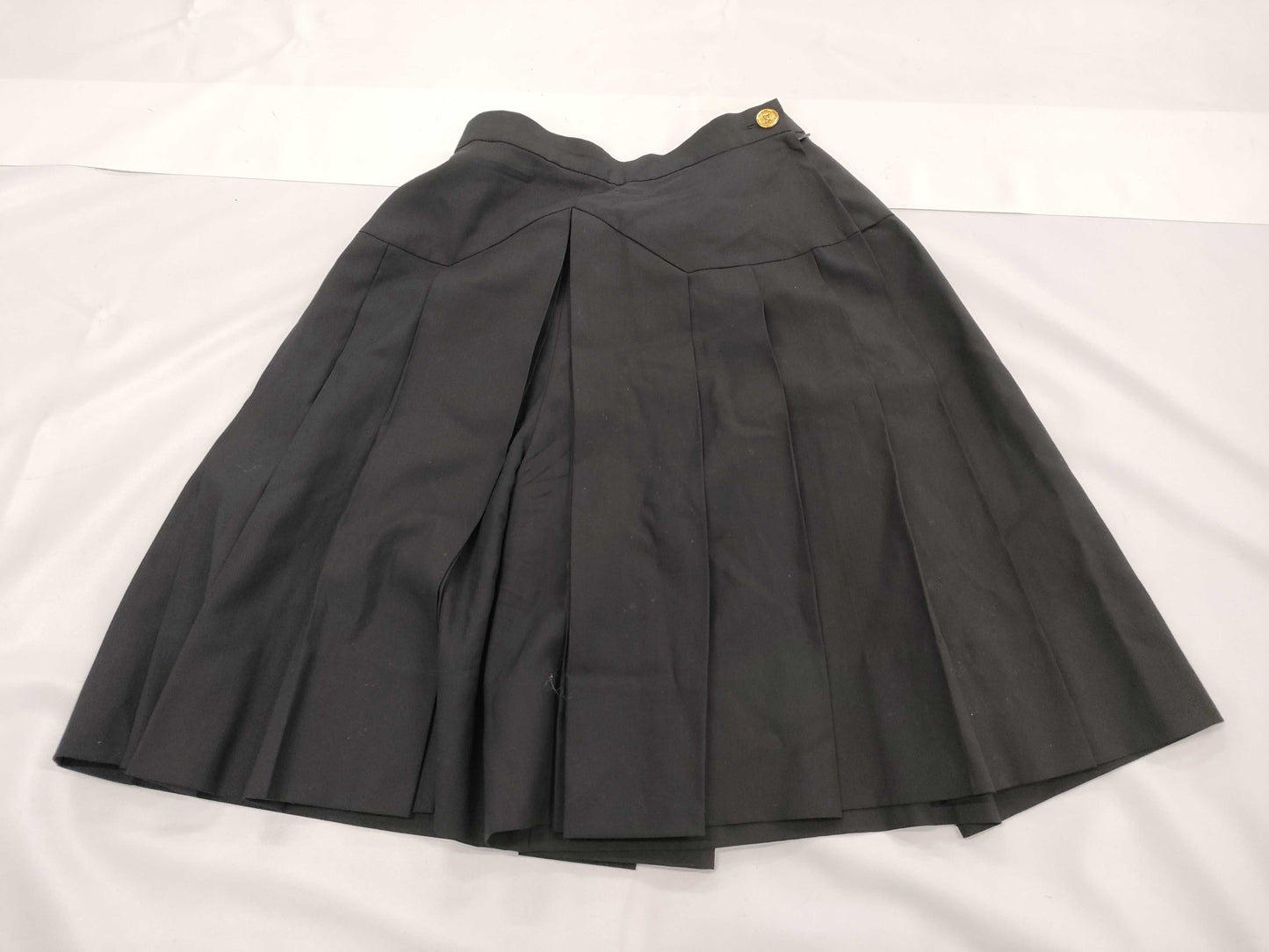 CHANEL Coco Button Skirt Size 34 Pants