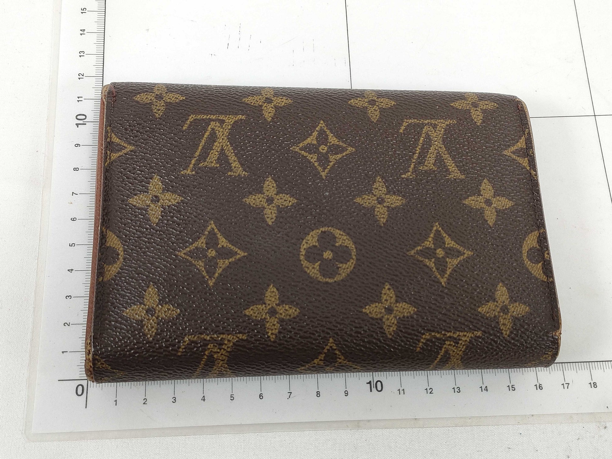 LOUIS VUITTON Monogram Porte Tresor Etui Monogram Wallet M61200