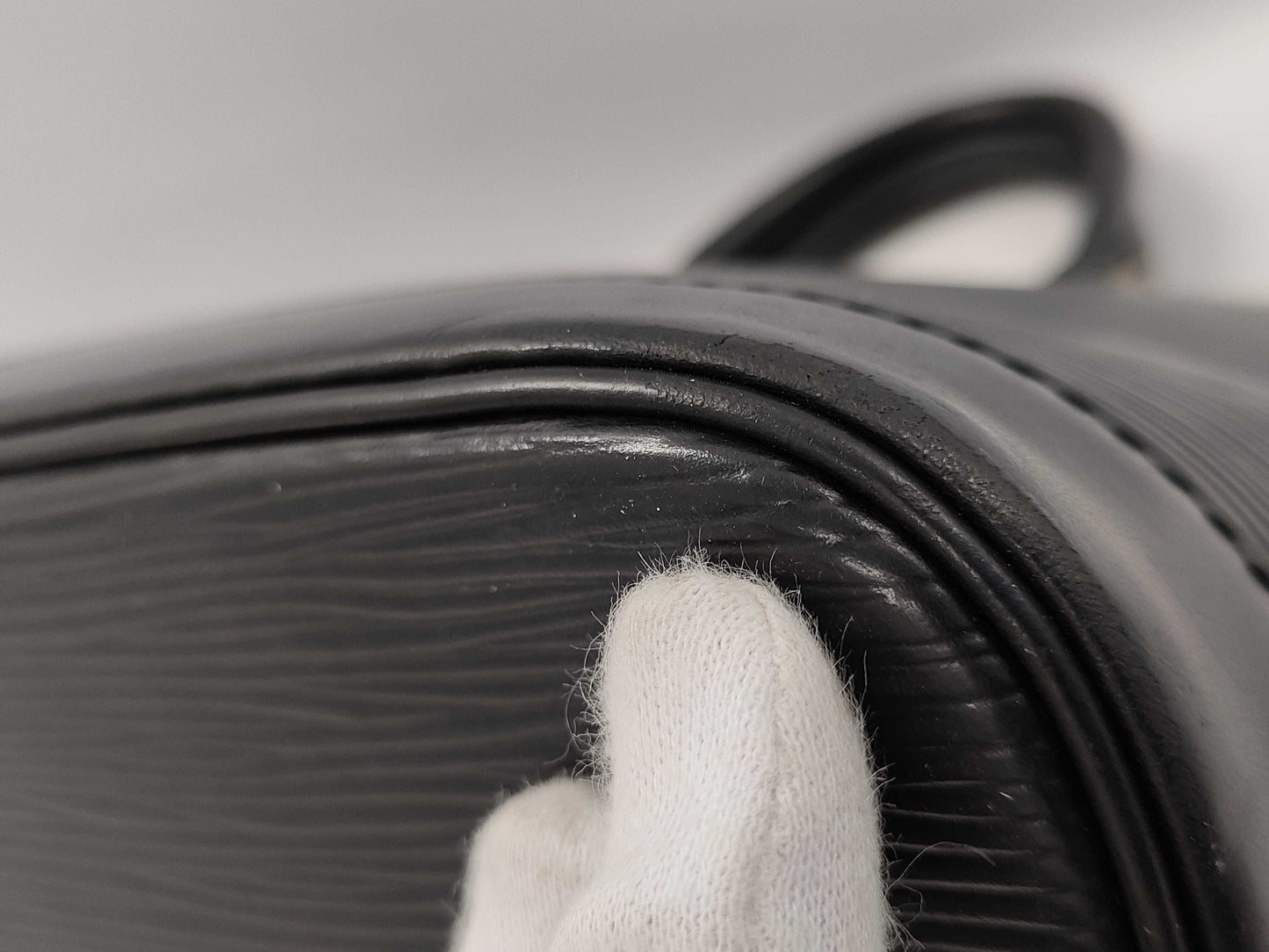 LOUIS VUITTON Louis Vuitton Bag Epi Alma Handbag