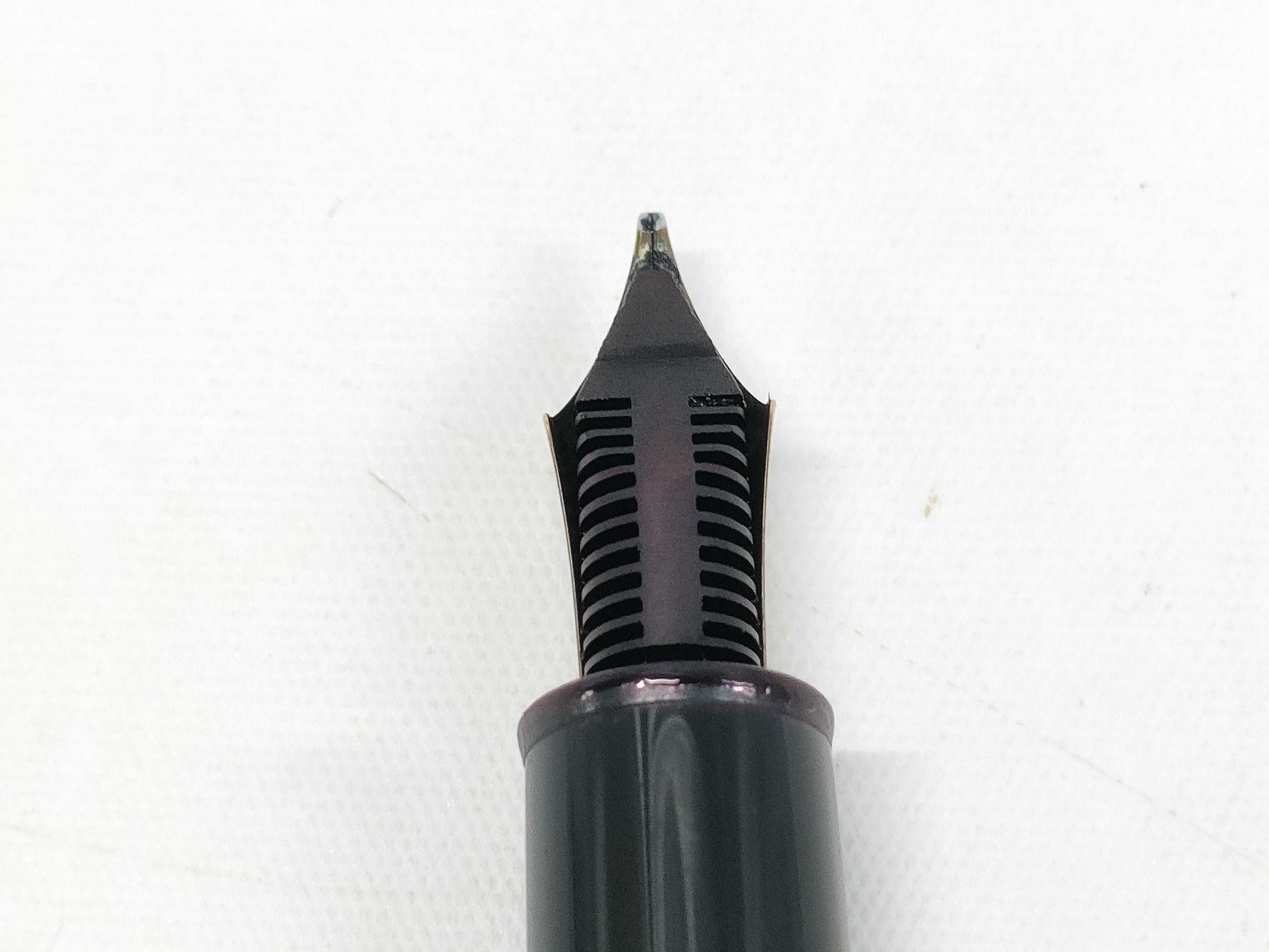 MONTBLANC Legrand 146 Fountain Pen 4810 14K Nib