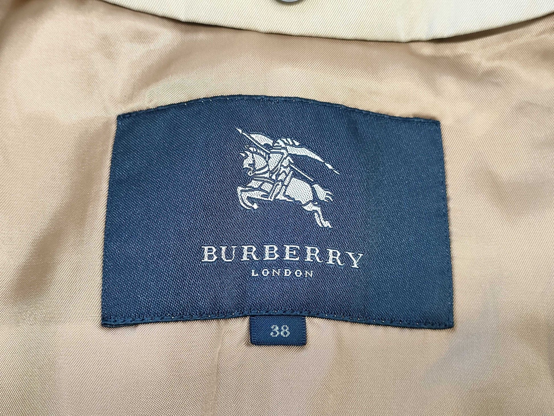 BURBERRY London Trench Coat, Honey Beige, Size 38