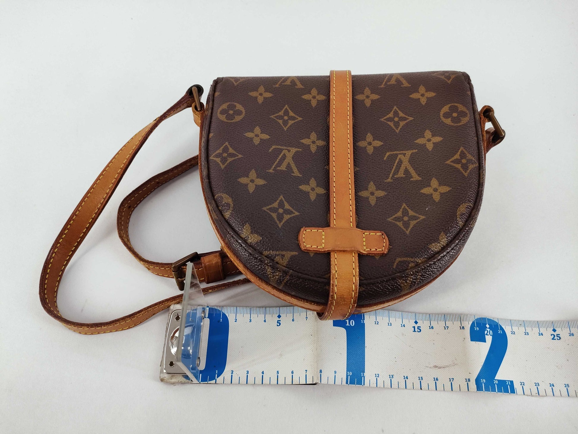 LOUIS VUITTON Monogram Chantilly PM Shoulder Bag M40646
