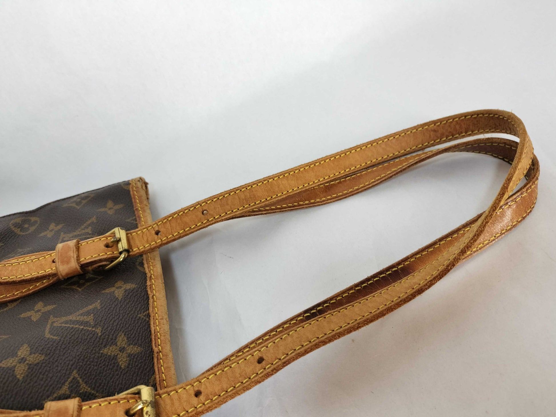LOUIS VUITTON Monogram Petit Bucket M42238 Tote Bag