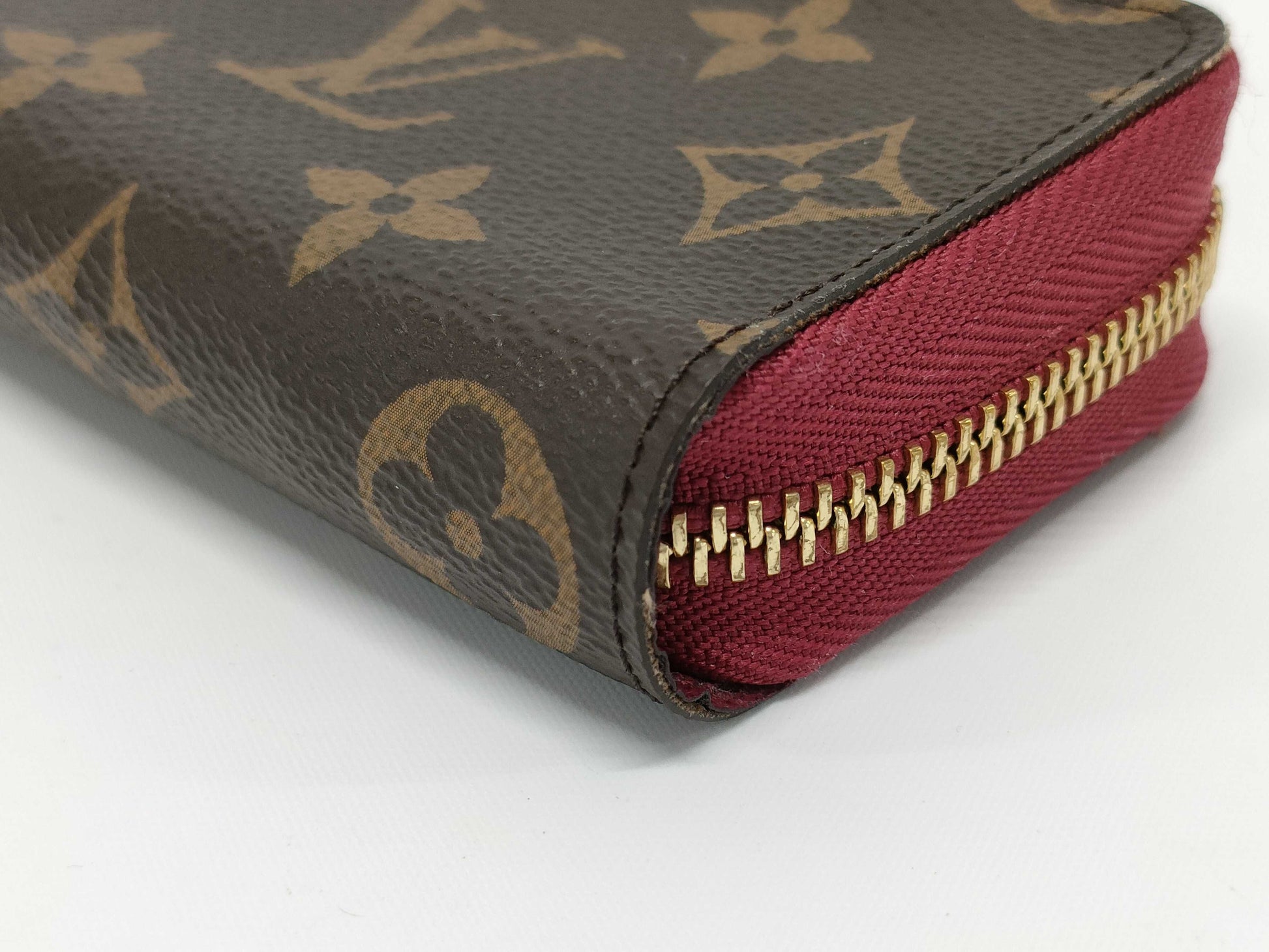 LOUIS VUITTON Multicart Fuchsia M61299 Coin Case