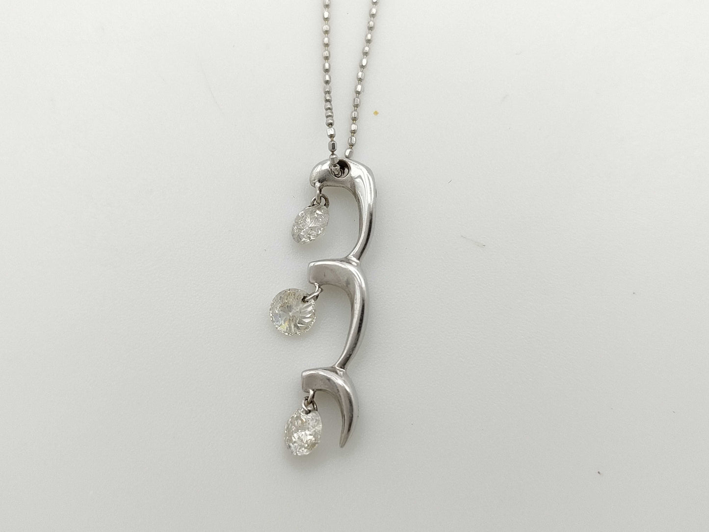 Christian Bernard D1.00ct K18WG/750 3.3g Necklace 