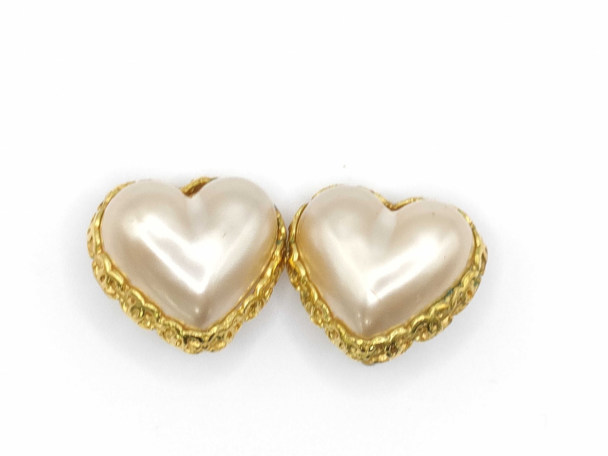 CHANEL Heart Earrings Pearl Earrings