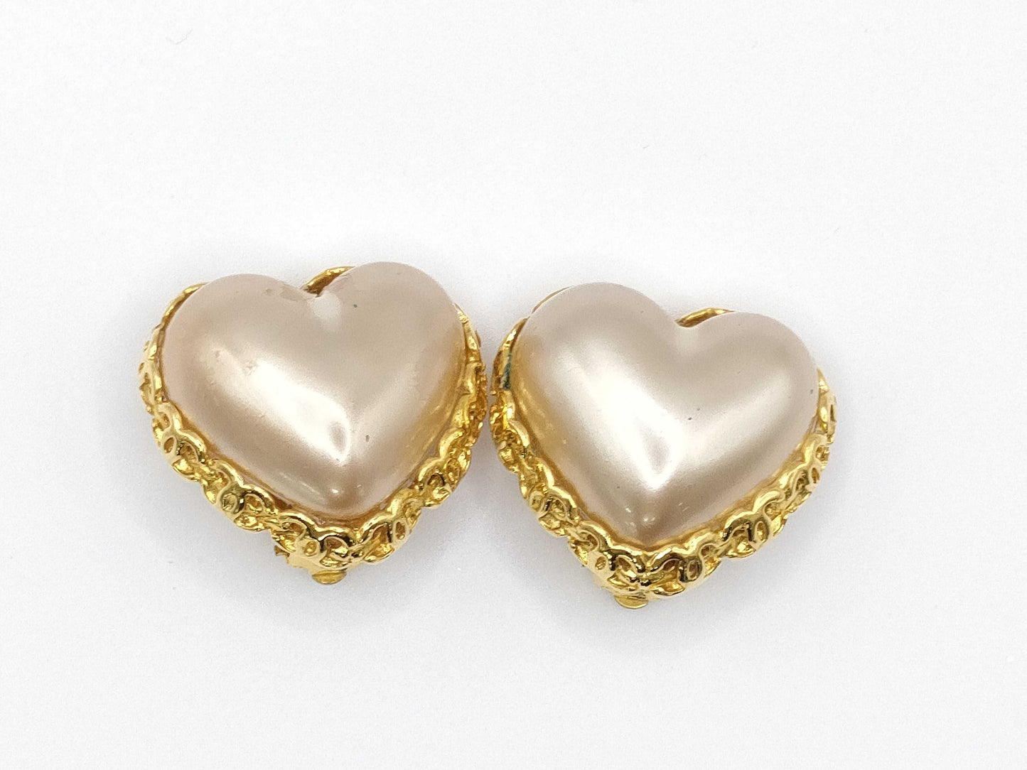CHANEL Heart Earrings Pearl Earrings
