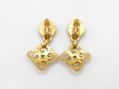 CHANEL Coco Mark 97P Earrings Pearl Earrings