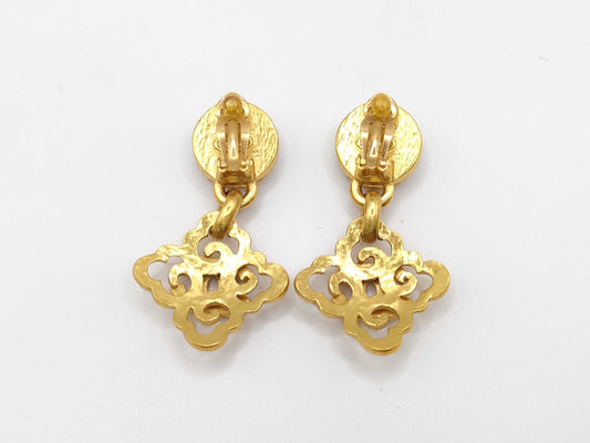 CHANEL Coco Mark 97P Earrings Pearl Earrings