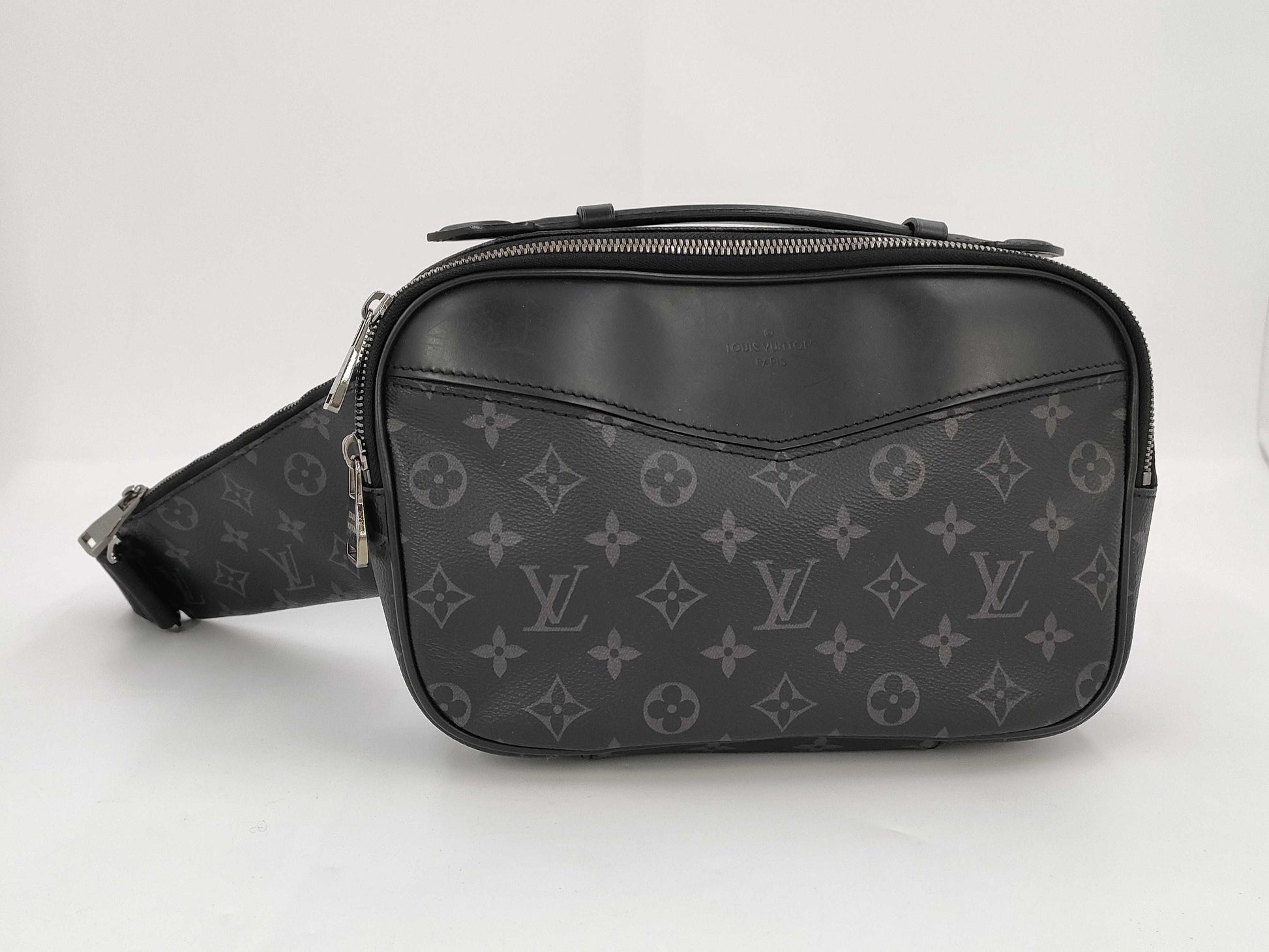 LOUIS VUITTON Eclipse Grace Bag