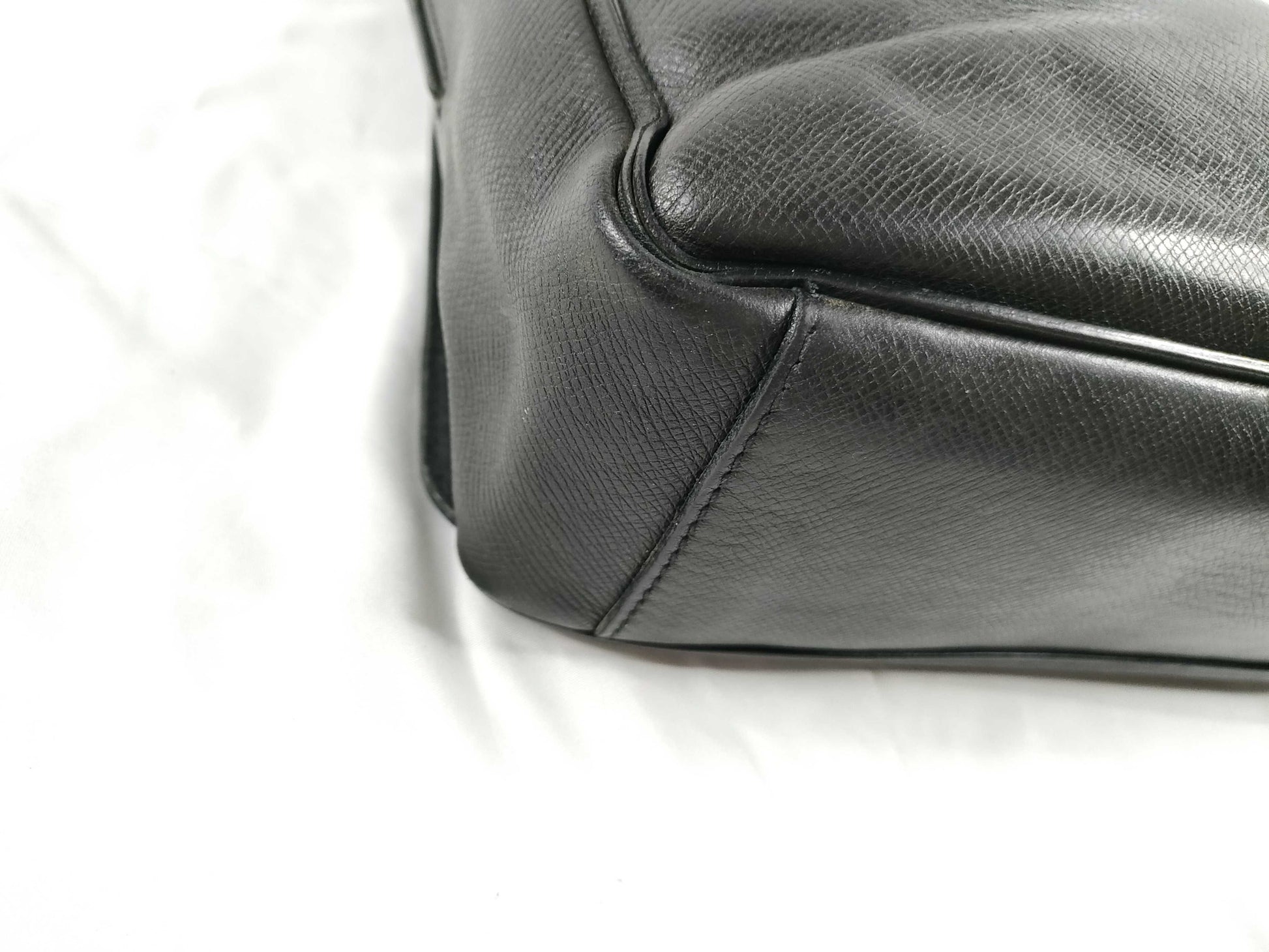 LOUIS VUITTON Taiga Roman PM Aldowards M32852 Shoulder Bag