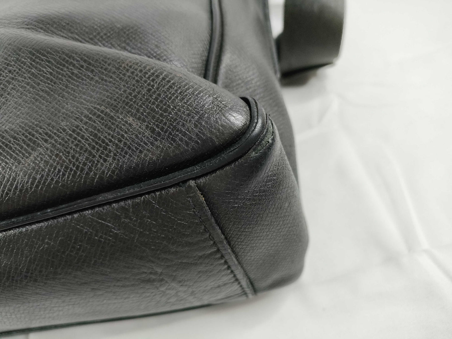 LOUIS VUITTON Taiga Roman PM Aldowards M32852 Shoulder Bag