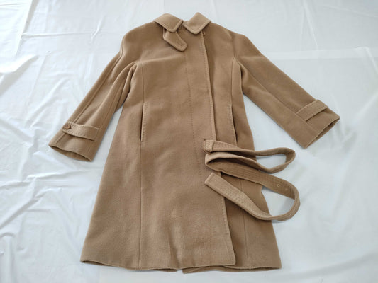 MaxMara MAXMARA MaxMara Coat with Belt, Cashmere, Size 38