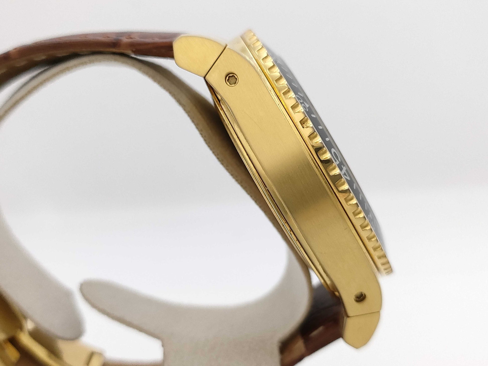 GUCCI 136.2 18791880 Quartz Men's Watch