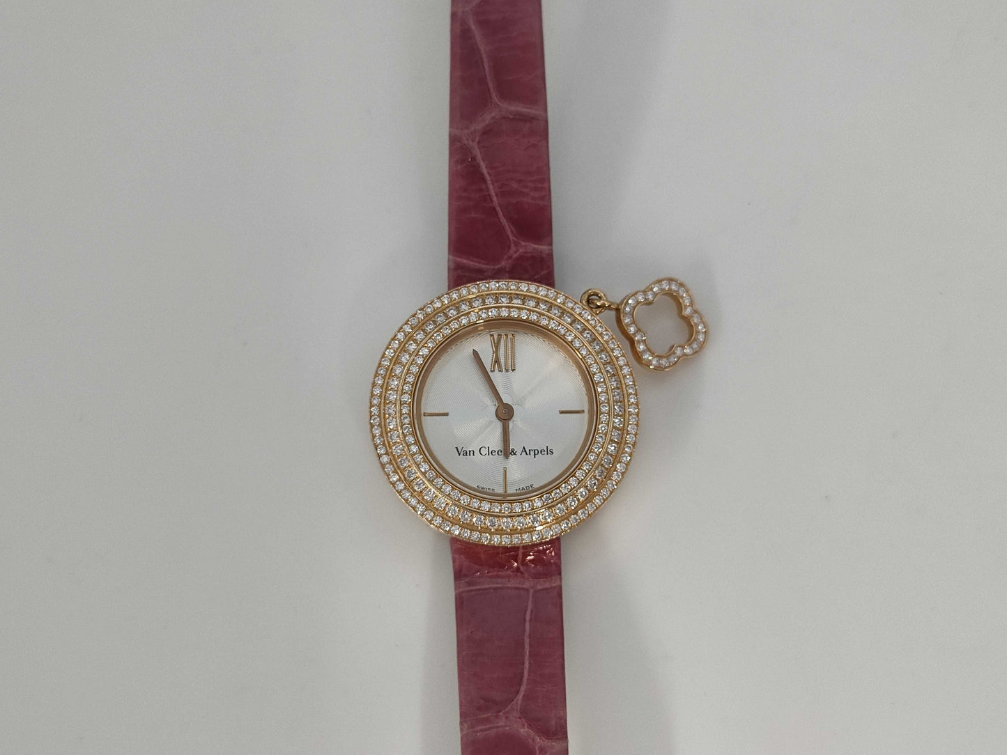 Van Cleef & Arpels Charm Watch HH44377 2575164 Quartz K18 Women's Watch