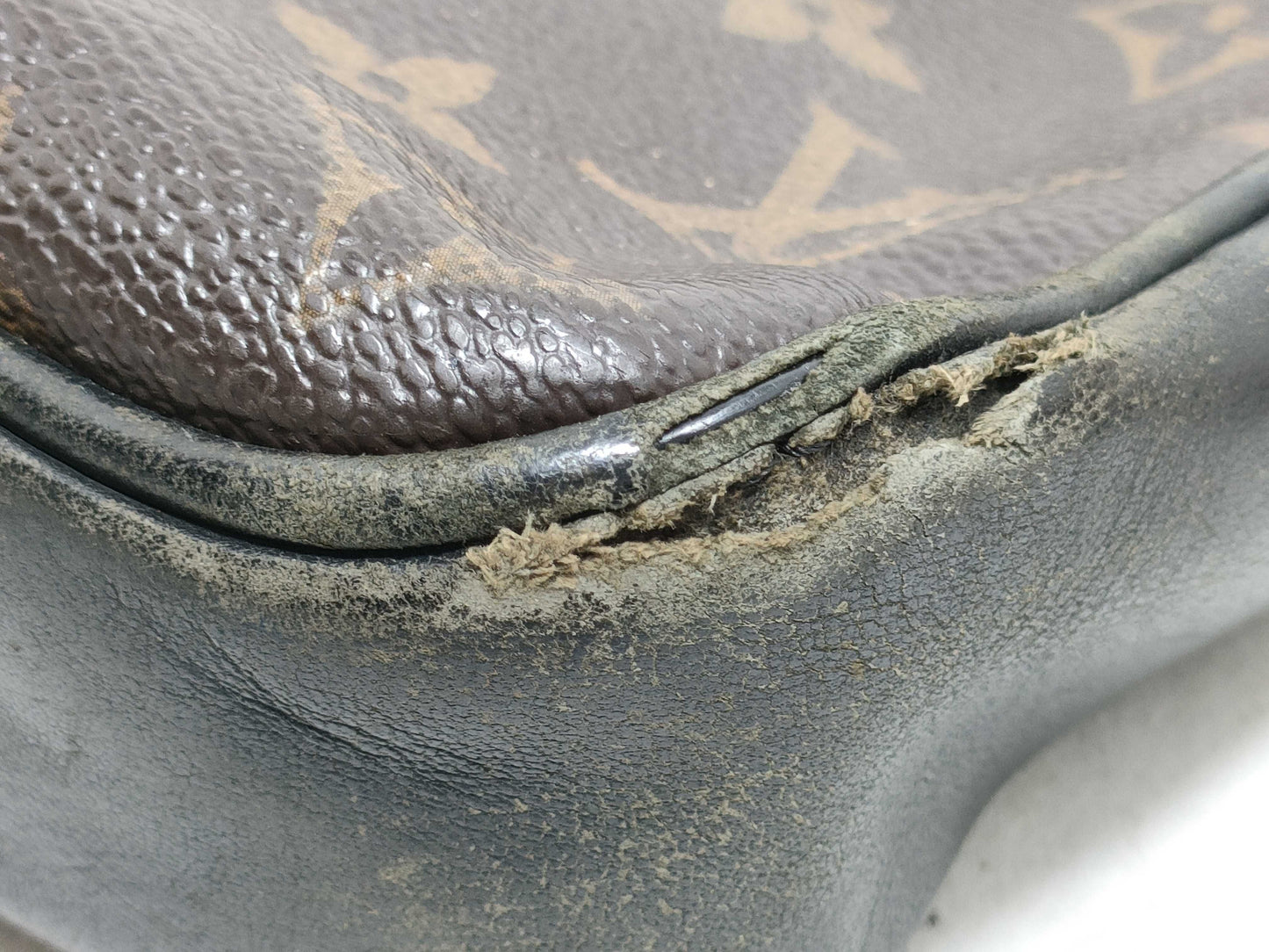 LOUIS VUITTON Monogram Louis Vuitton Macassar 2-Piece Set Second Bag