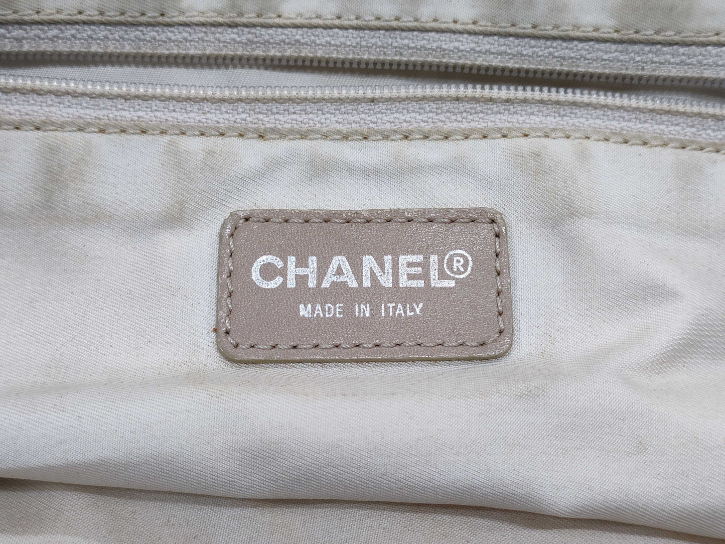 CHANEL New Travel 2-Piece Tote Bag Set