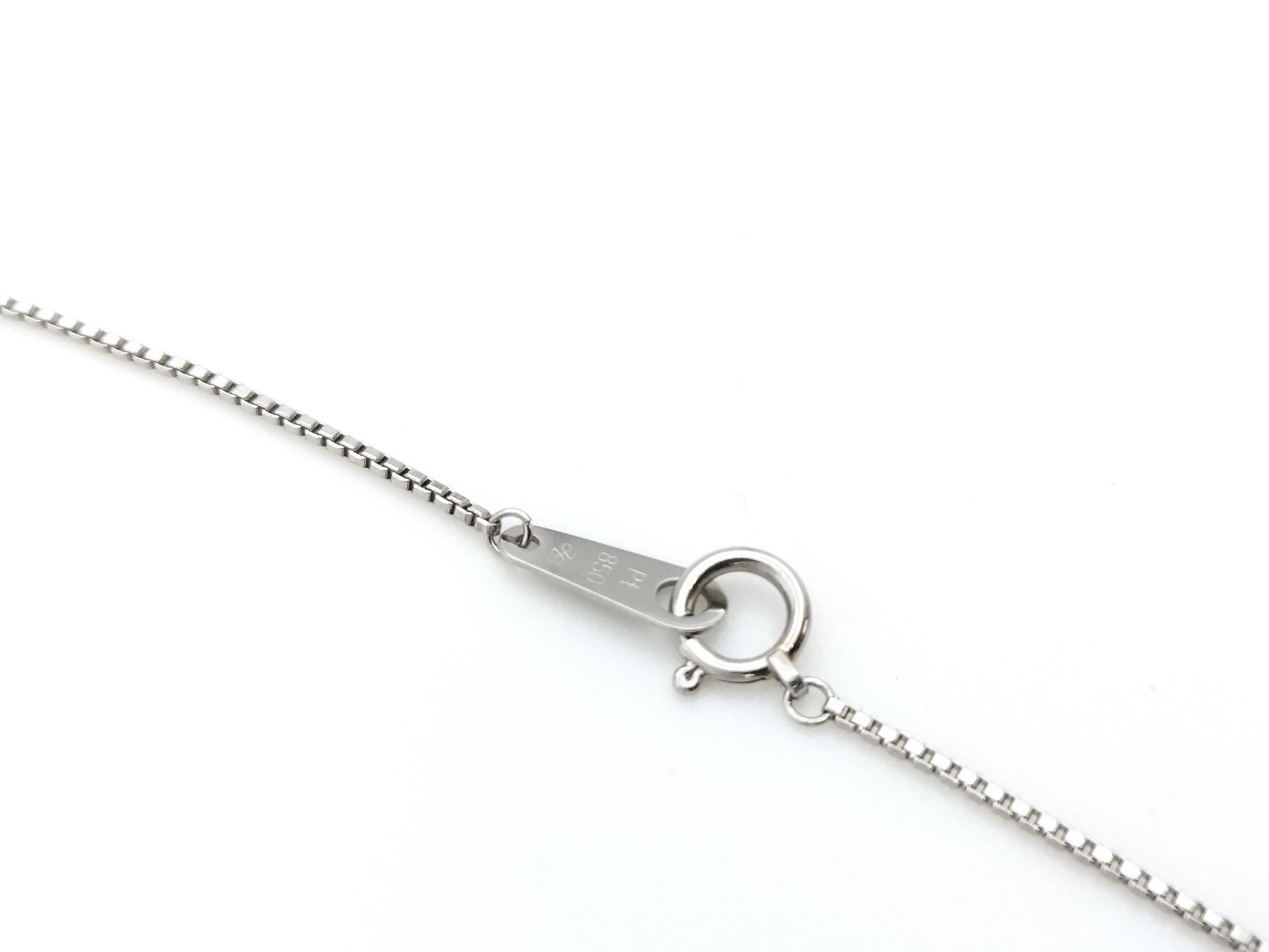 S 0.67ct D 0.61ct PT850 6.2g Necklace 