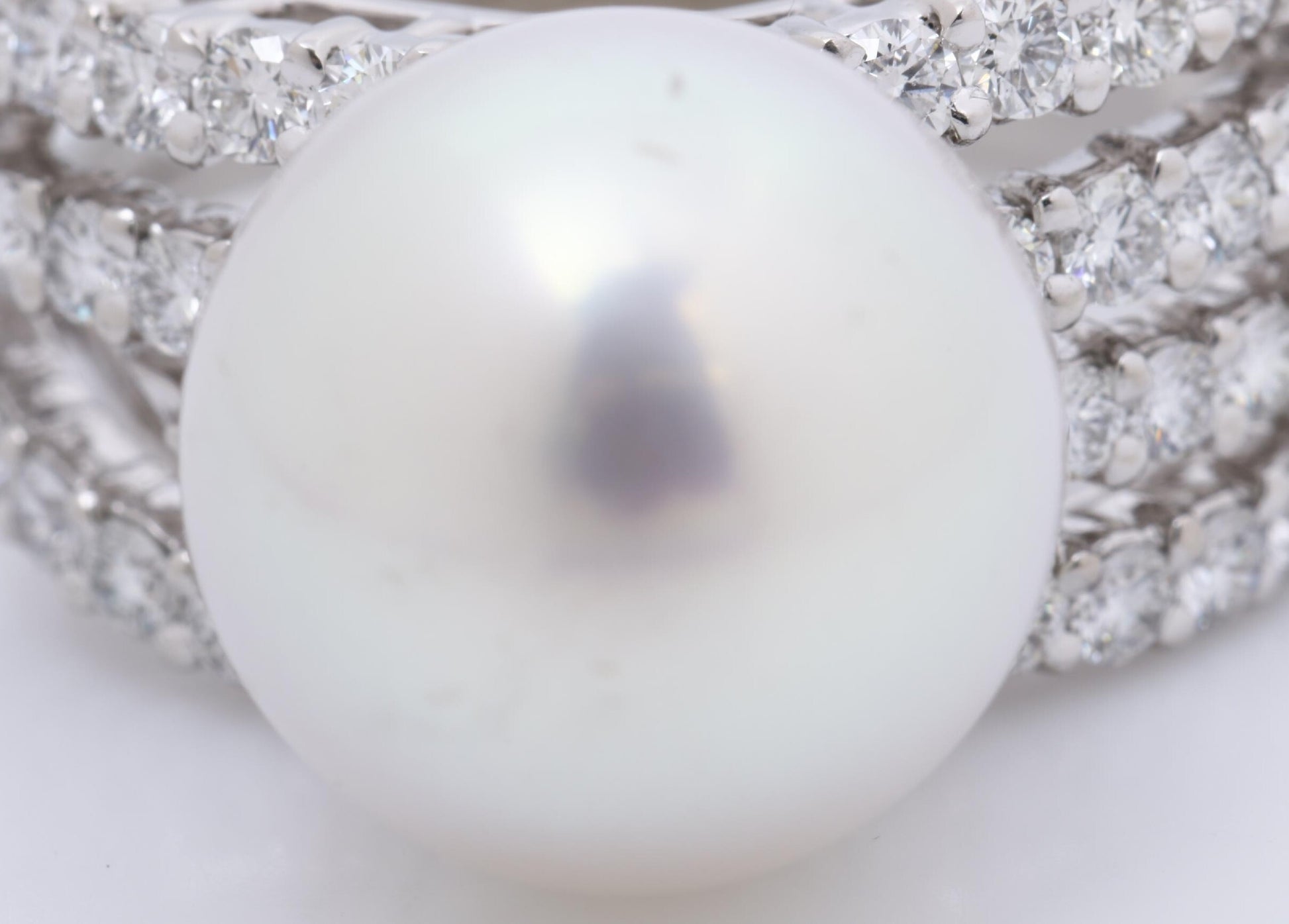 TASAKI Pearl Ring, 1.19ct, 13.3mm Diameter, PT900, 17.7g 