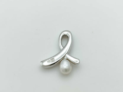 TASAKI Semi-Round Pearl Pendant Top, Approx. 4.7mm Diameter, Sterling Silver, 2.0g 