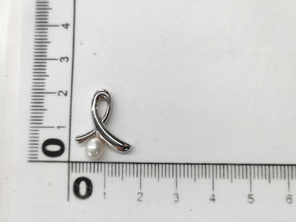 TASAKI Semi-Round Pearl Pendant Top, Approx. 4.7mm Diameter, Sterling Silver, 2.0g 