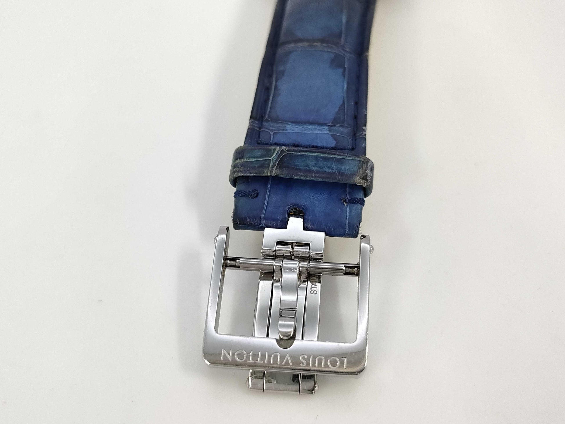 LOUIS VUITTON Escale Timezone Q5D20 TI9041 Automatic Men's Watch