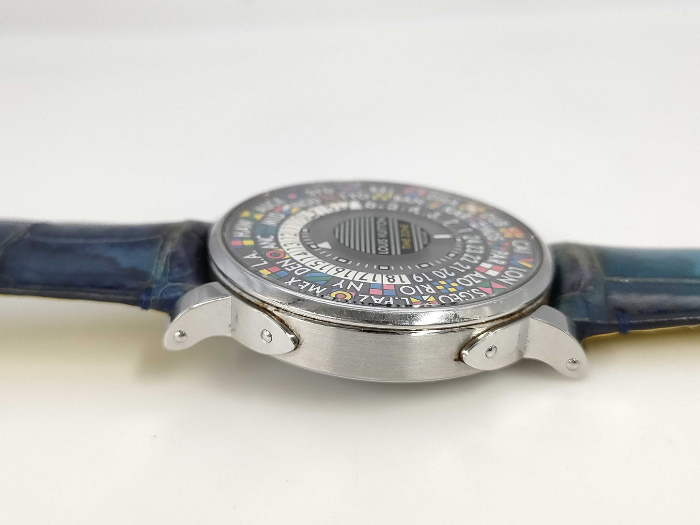 LOUIS VUITTON Escale Timezone Q5D20 TI9041 Automatic Men's Watch