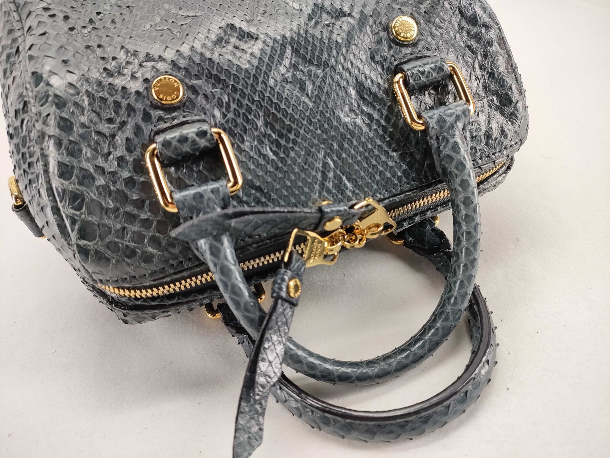 LOUIS VUITTON LOUIS VUITTON Speedy 20 Handbag N91374 Python Leather Navy Boston Bag