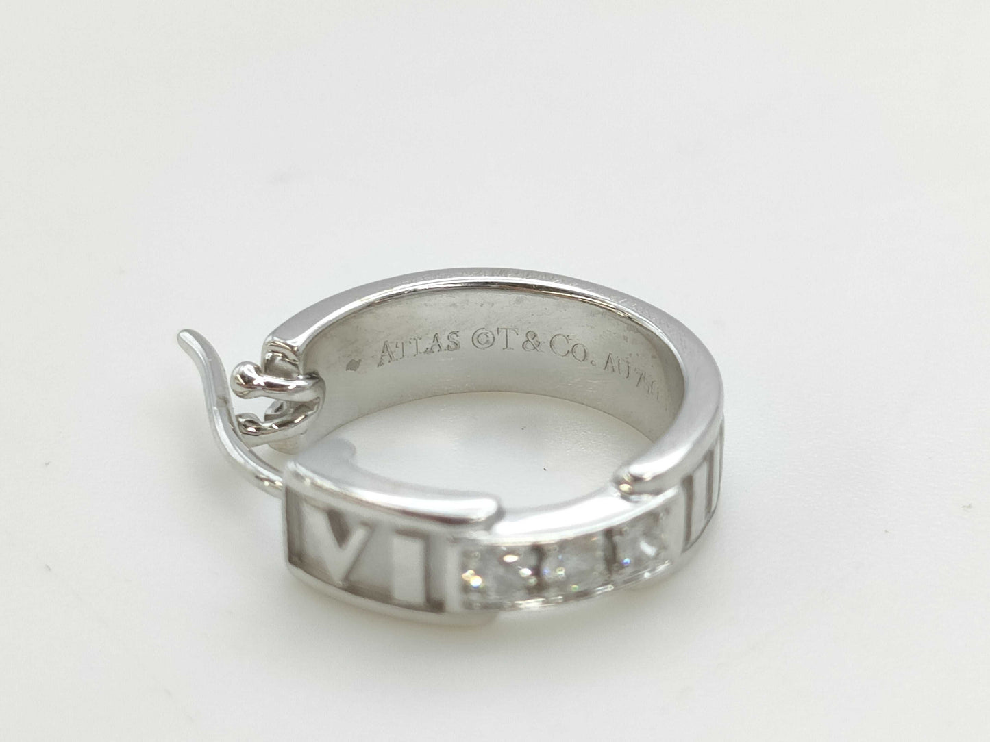 Tiffany & Co. Atlas 3PD White Gold AU750 3.0g 