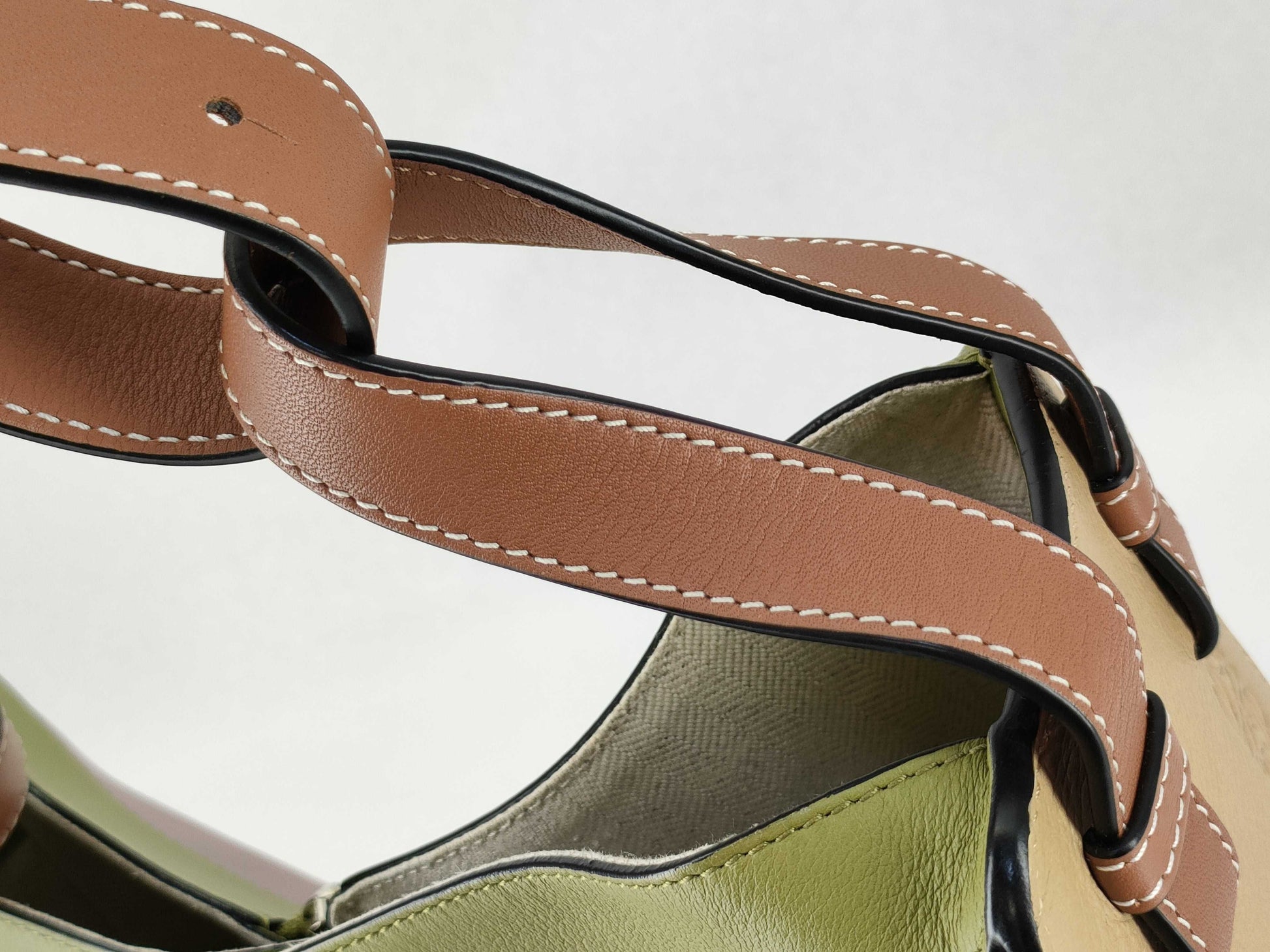 LOEWE Hammock Bag Small Handbag 387.30DS35 Beige x Pink Beige x Multi Classic Calfskin Shoulder Bag