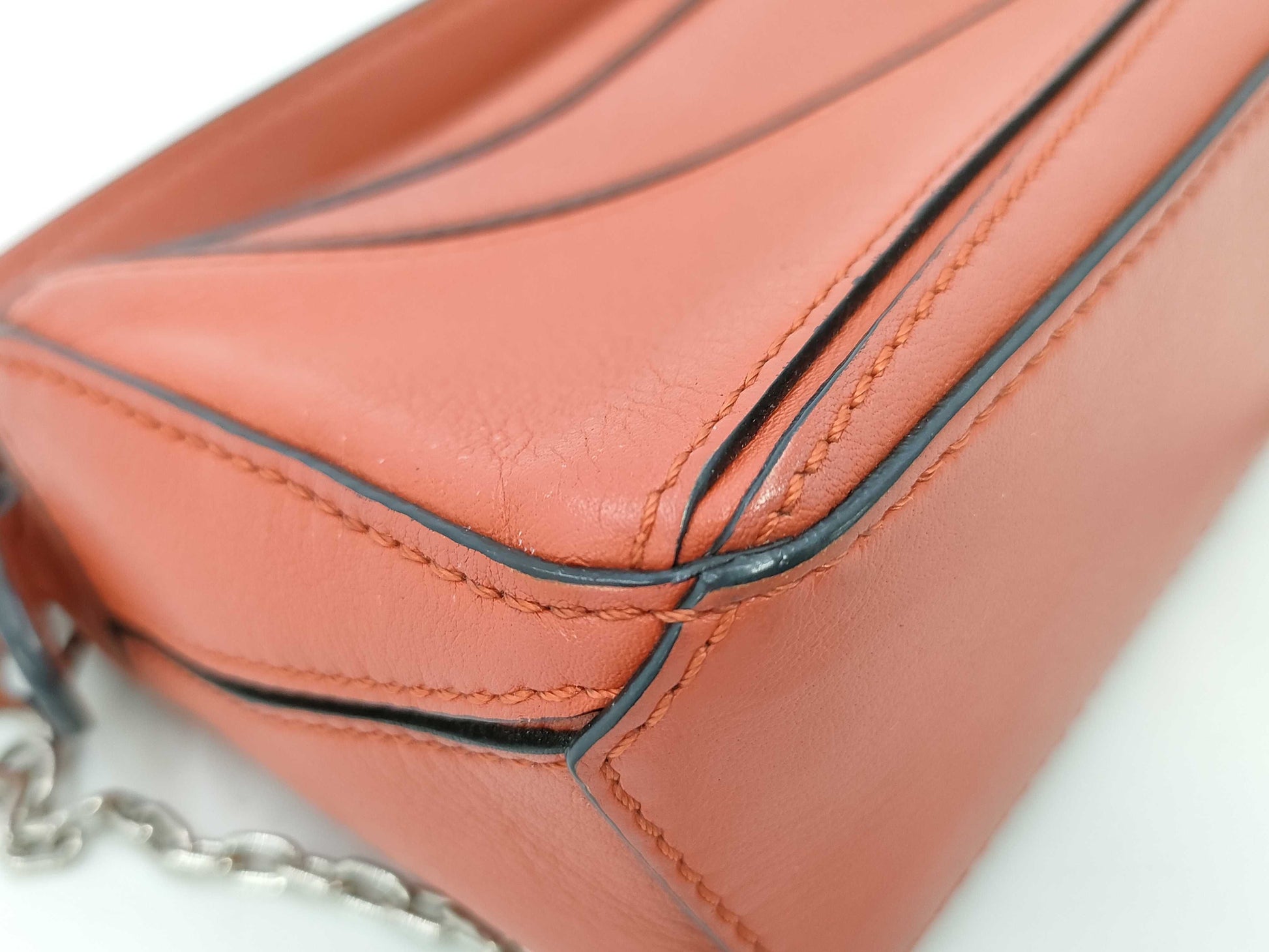 LOEWE Puzzle Bag Nano Chain Shoulder Bag