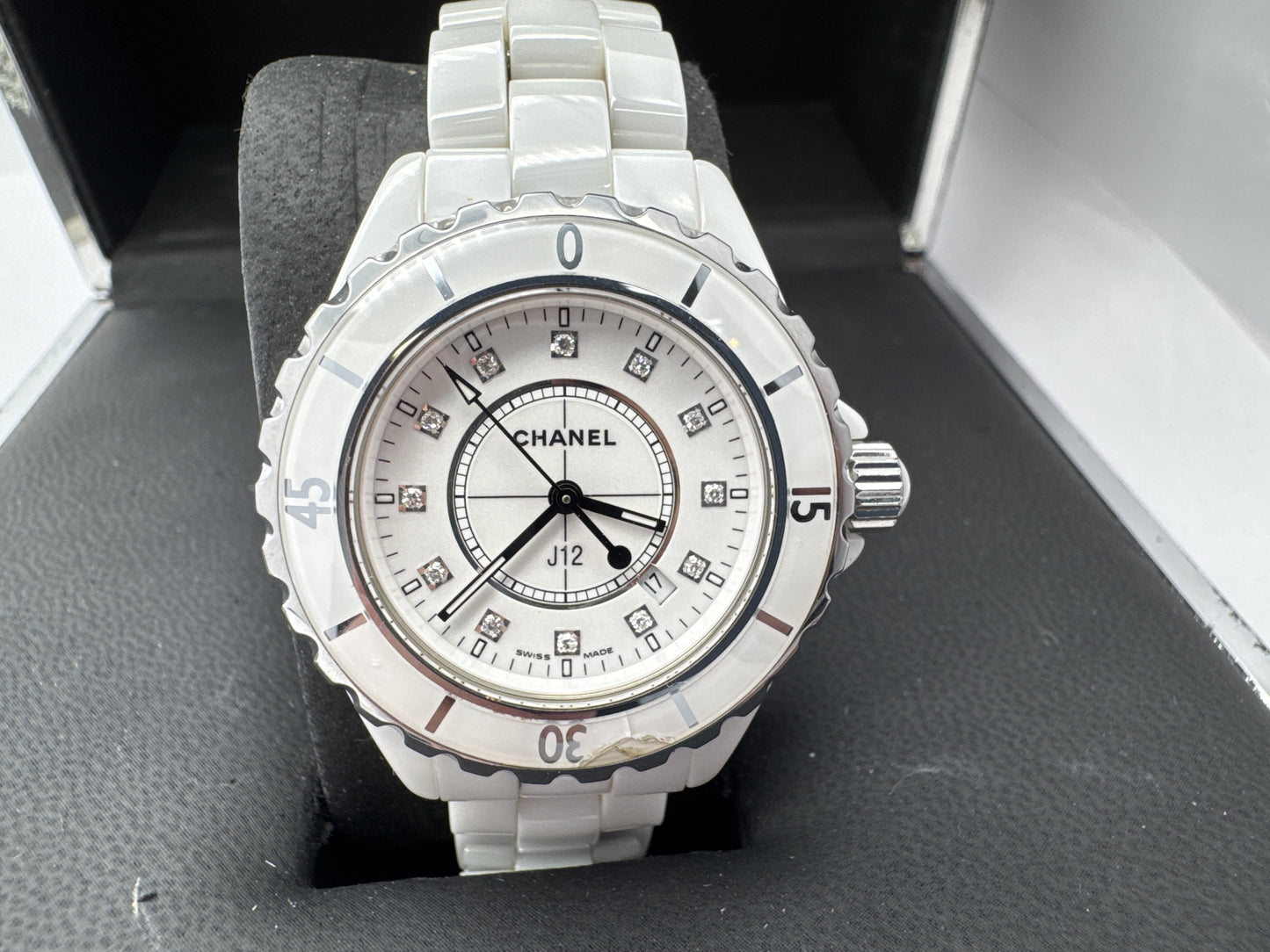 CHANEL J12 H1628 DM93169 White Dial Quartz Women's Watch