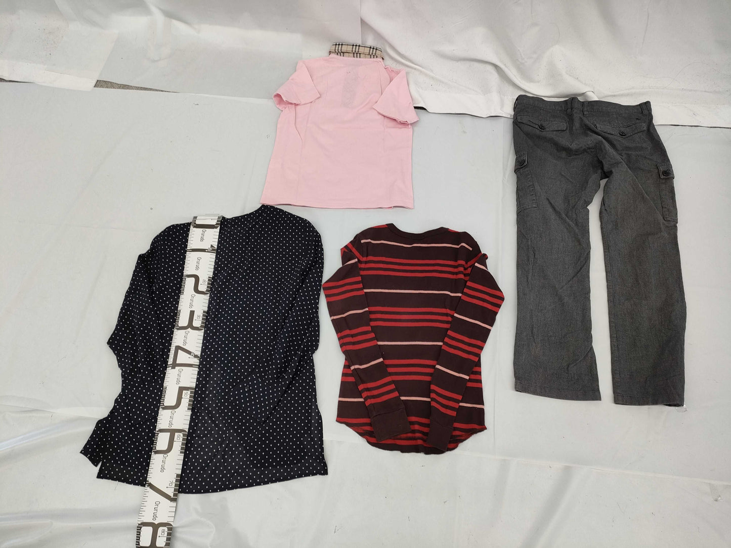 BURBERRY / 4 pieces of clothing / As is Tops
