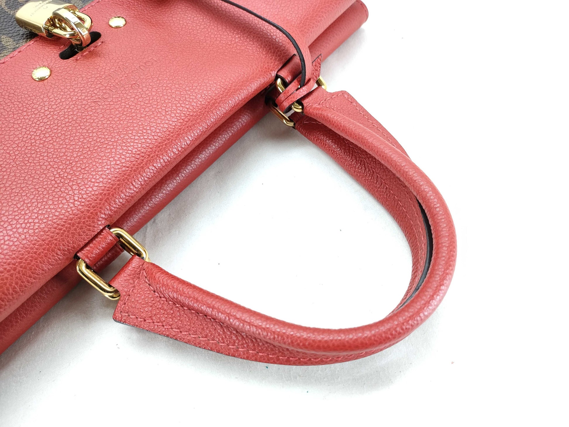 LOUIS VUITTON Monogram LOUIS VUITTON Venus Monogram/Cerise Handbag