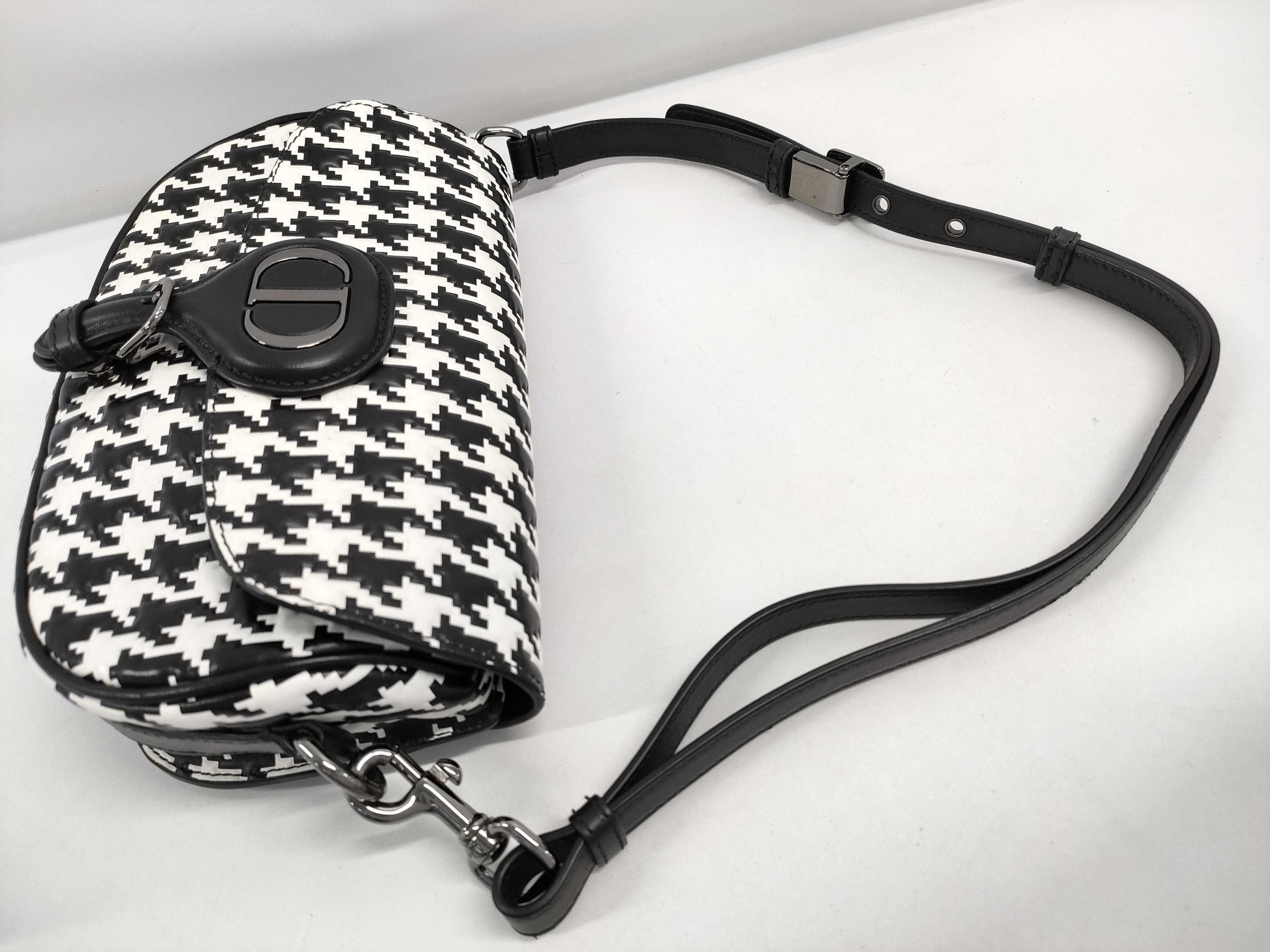 Dior Christian Dior 19XMA-0262 BOBBY Shoulder Bag