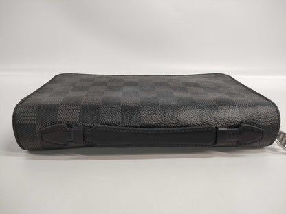 LOUIS VUITTON Damier Zippy Wallet XL Wallet