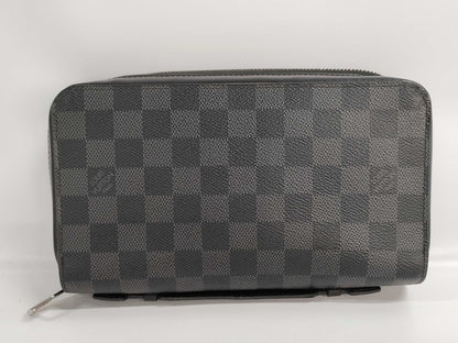 LOUIS VUITTON Damier Zippy Wallet XL Wallet