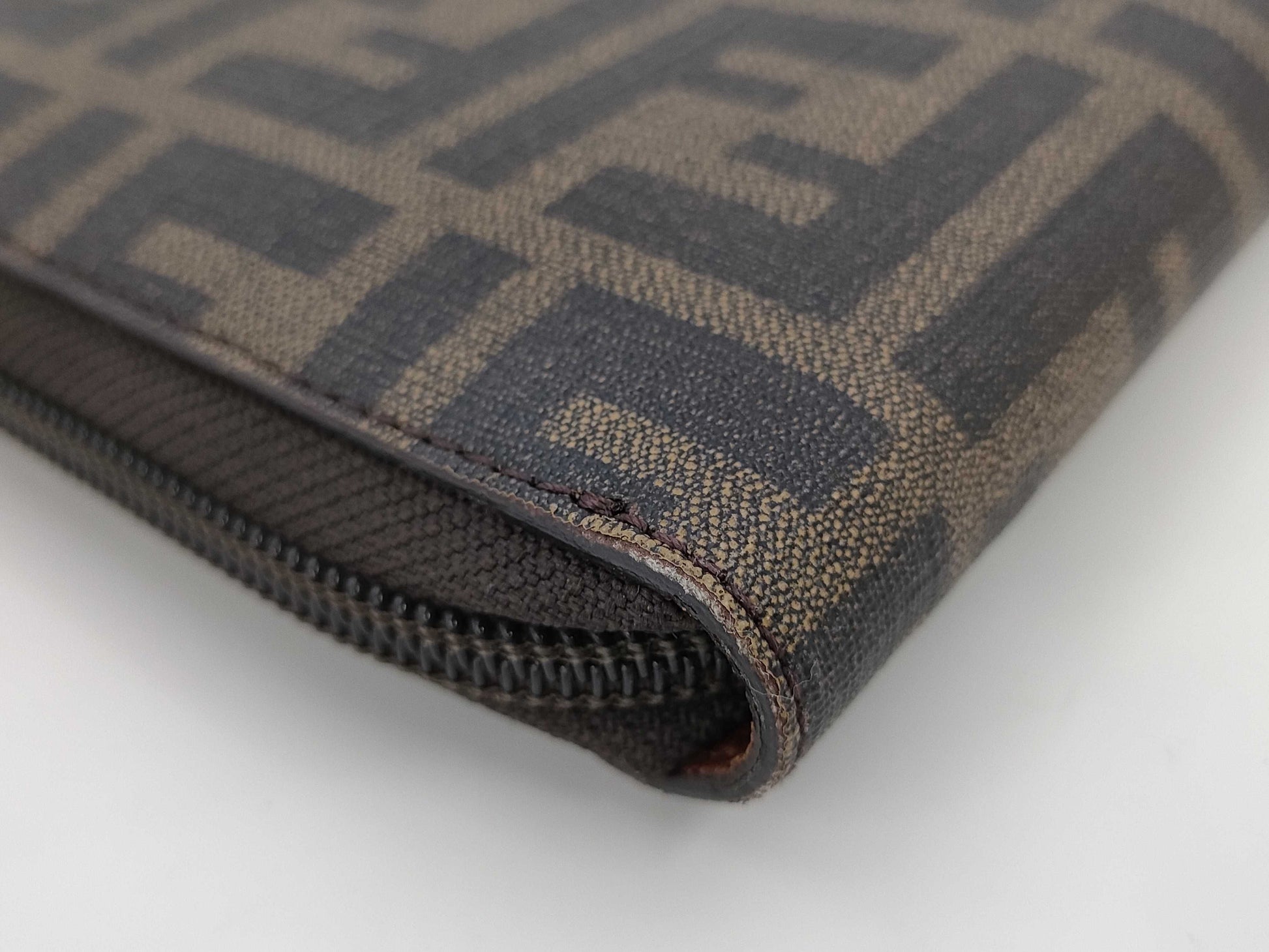 FENDI Organizer Zucca Round Zip Long Wallet