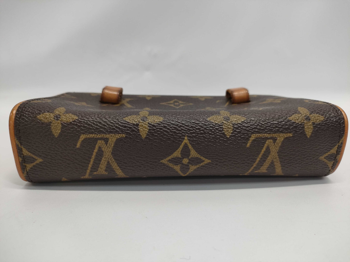 LOUIS VUITTON Monogram Florentine Waist Bag