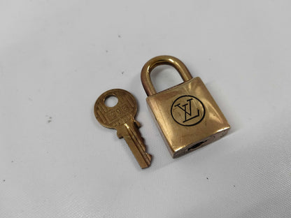 LOUIS VUITTON Key Padlock Set of 10 Other Accessories