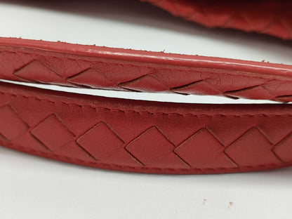BOTTEGA VENETA Bottega Garda Bag Leather Small Red Handbag