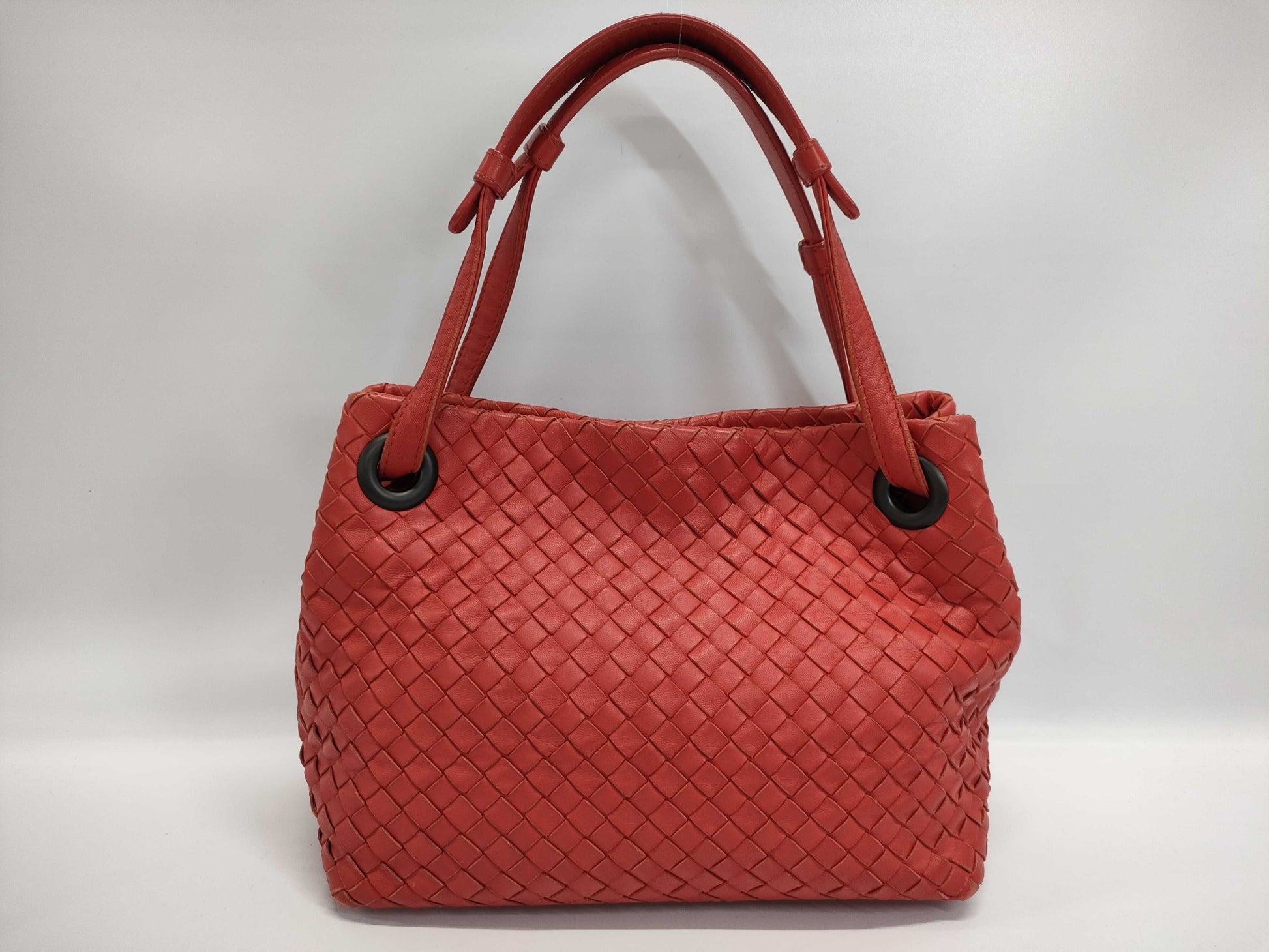BOTTEGA VENETA Bottega Garda Bag Leather Small Red Handbag