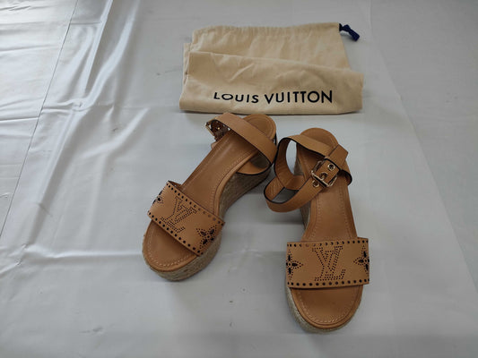 LOUIS VUITTON Horizon Line 2021 Leather Sandals, Women's, Beige, SC1211, Monogram Mahina, Size 38