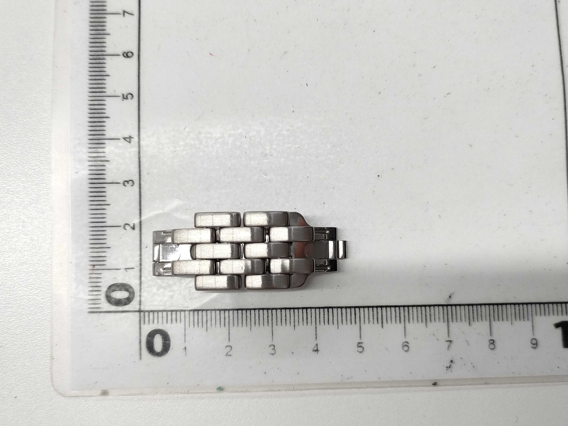 Cartier Panthere LM Buckle, Unisex