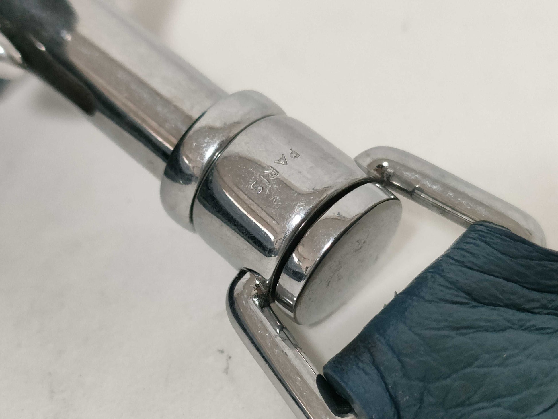 CELINE Sangle Bucket Shoulder Bag