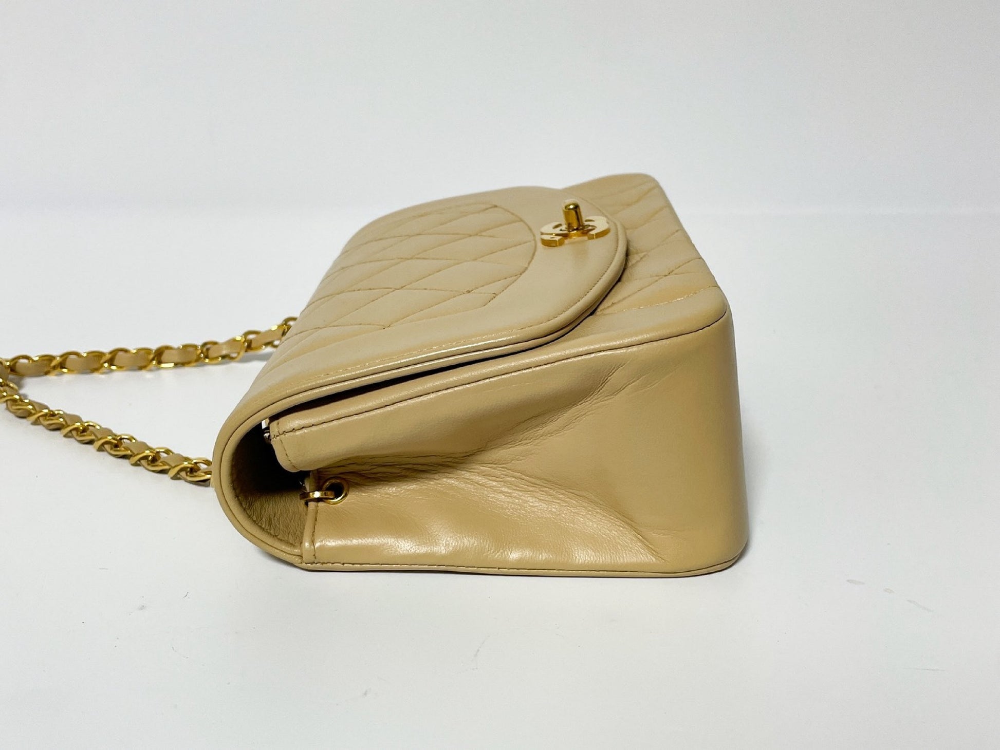 CHANEL Diana Beige Lambskin Matelasse Shoulder Bag with Seal