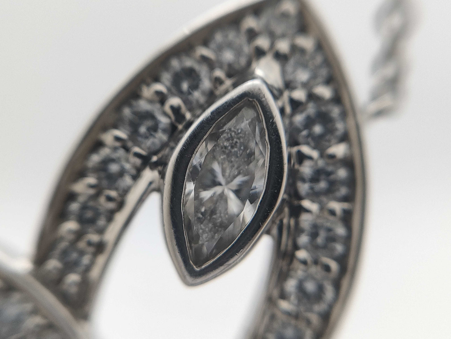 HARRY WINSTON Infinite Lily Cluster Diamond Necklace in PT950, 13.0g 