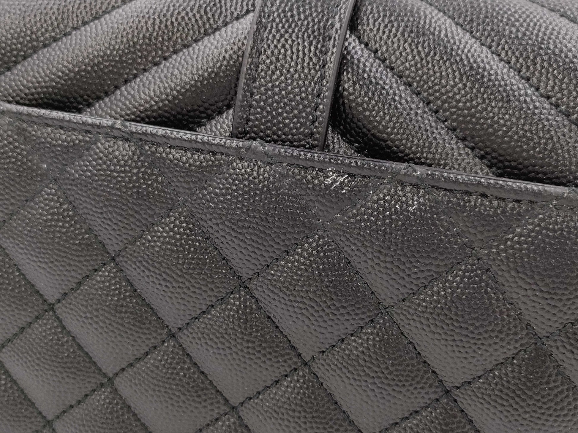 SAINT LAURENT Yves Saint Laurent Shoulder Bag